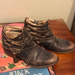 Super comfy low heel booties